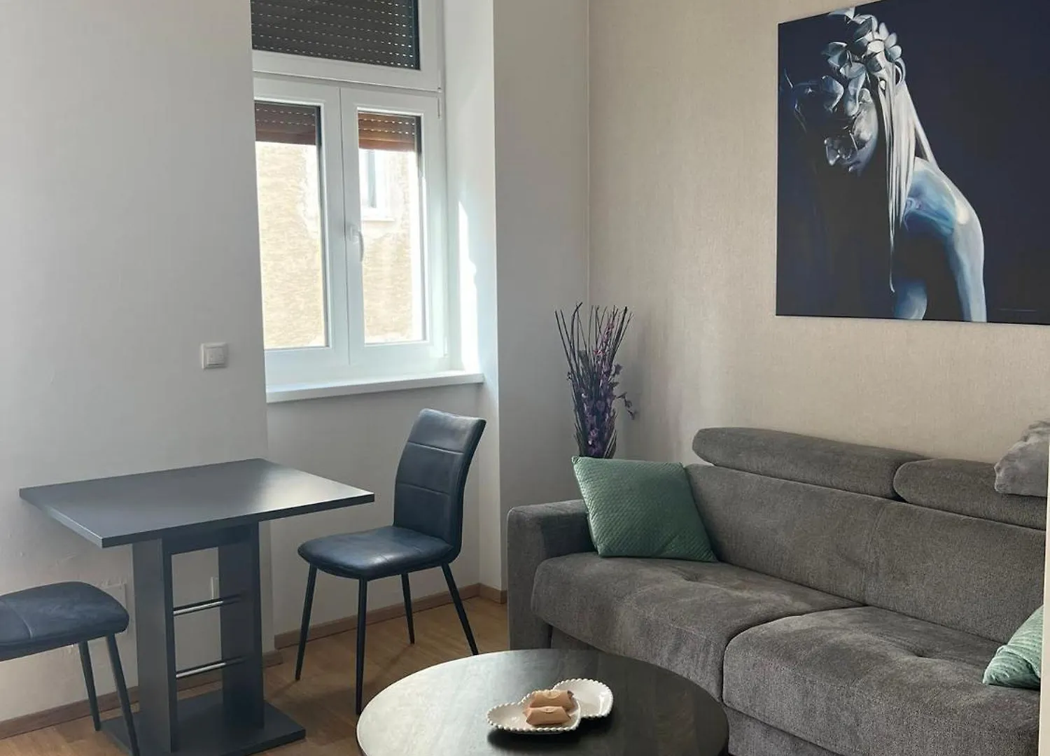 New Central Apartments Westbahnhof Viena 0*,  Austria